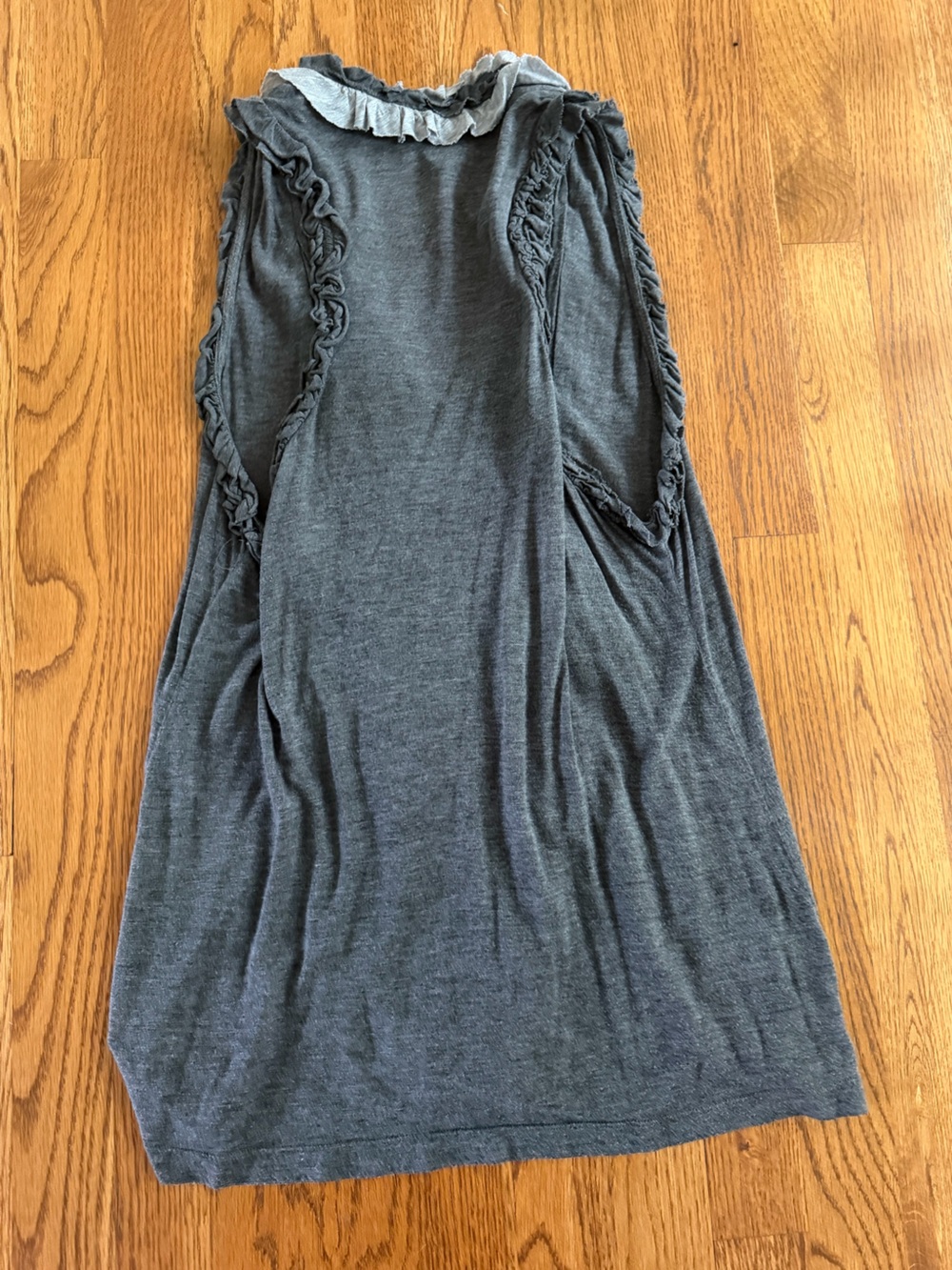 One September Gray Ruffle Tank - Picture 4 of 4